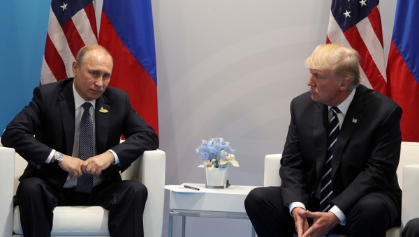 Press review: Helsinki summit to decide fate of sanctions and China pursues more pipelines